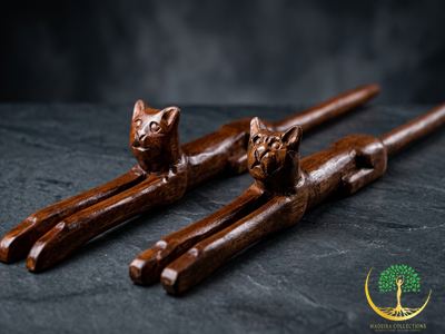 Funny  Cat Back Scratcher