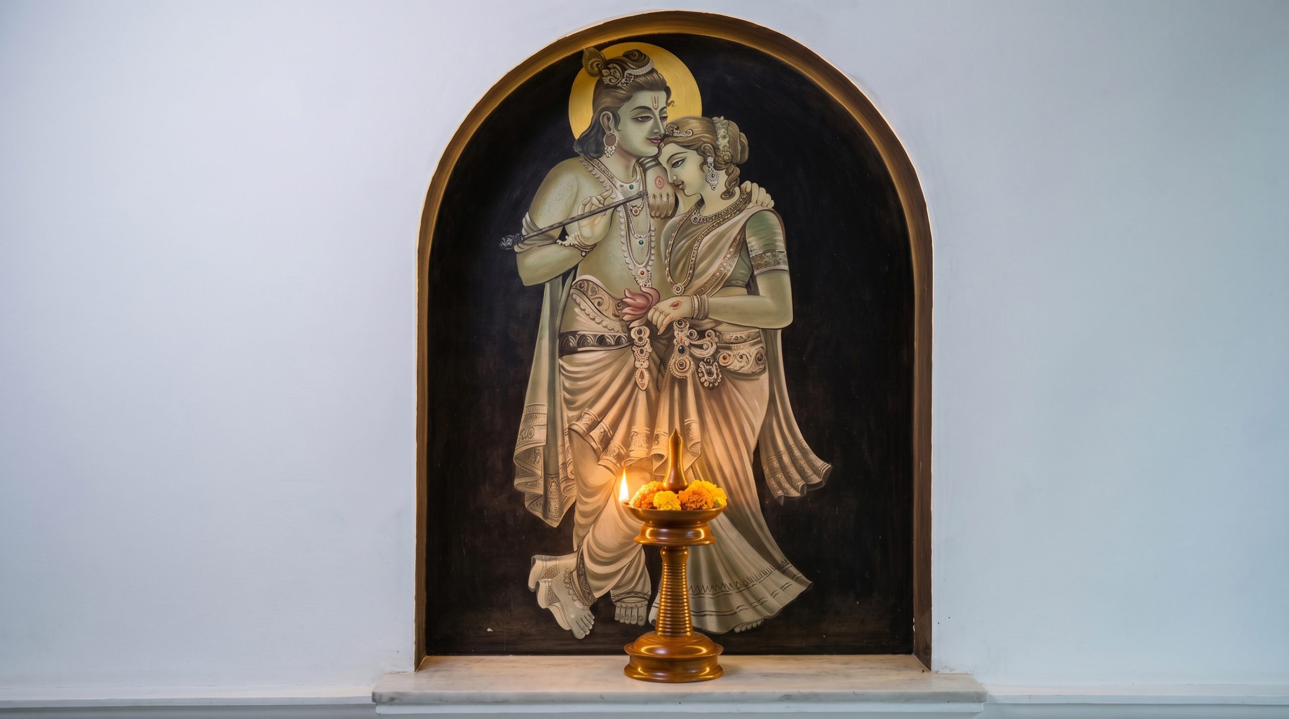 Divine Deepam Wooden Lamp